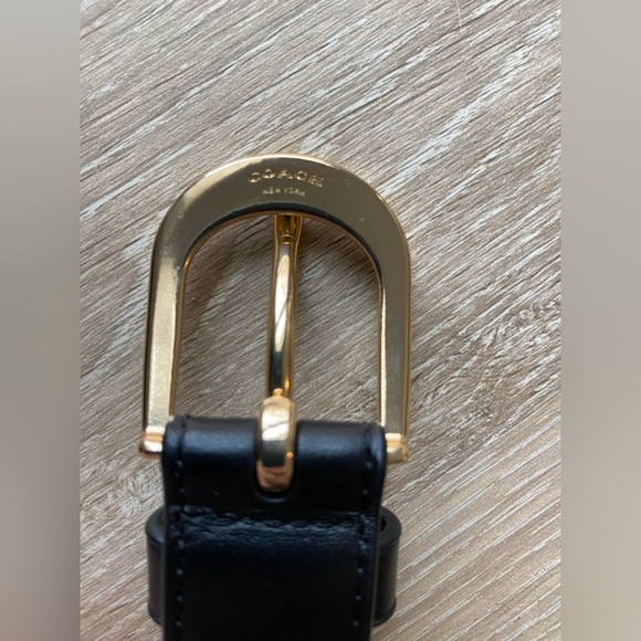 Women’s Coach Black Leather Belt - Picture 3 of 8